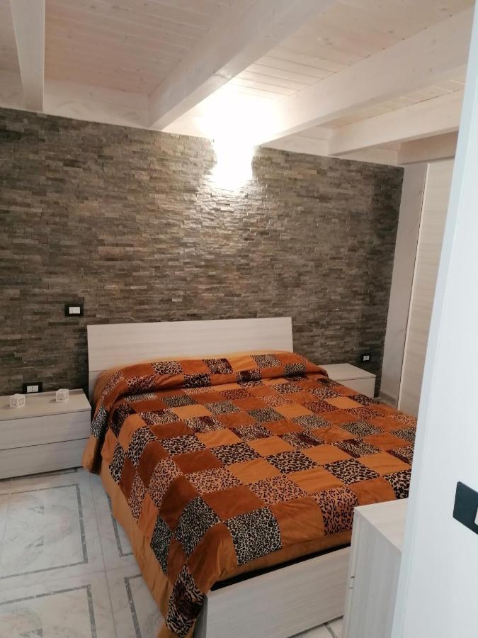 Centro Storico Mare Fuori Villa Brindisi Buitenkant foto
