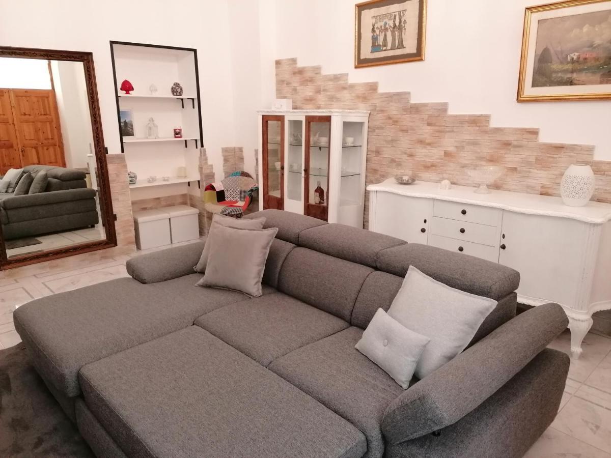 Centro Storico Mare Fuori Villa Brindisi Buitenkant foto