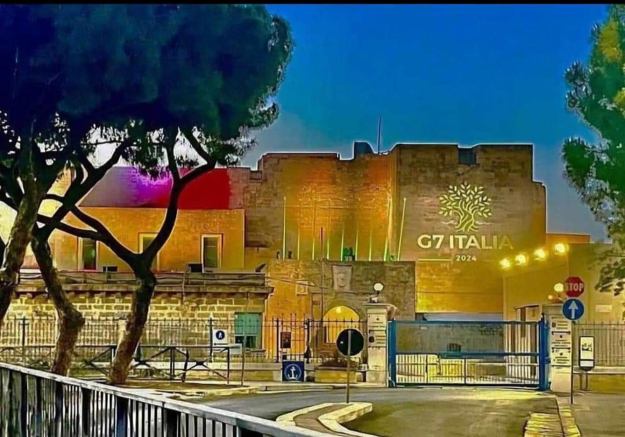 Centro Storico Mare Fuori Villa Brindisi Buitenkant foto